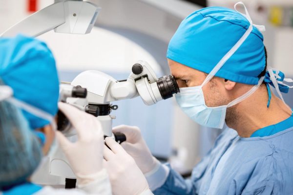 an-ophthalmologist-doing-eye-surgery an-ophthalmologist-doing-eye-surgery